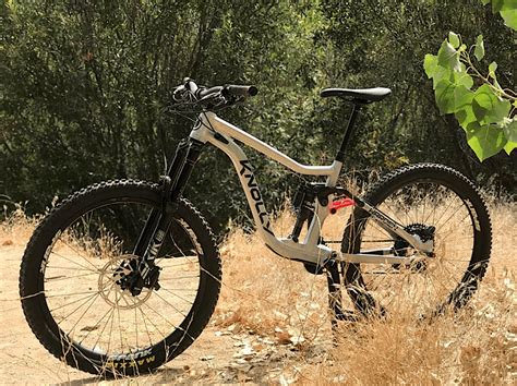 Knolly bikes - A review of the Knolly Warden Carbon, a full-suspension carbon-fiber bike with a unique Fourby4 suspension design and 150-millimeter-travel fork. The reviewer …
